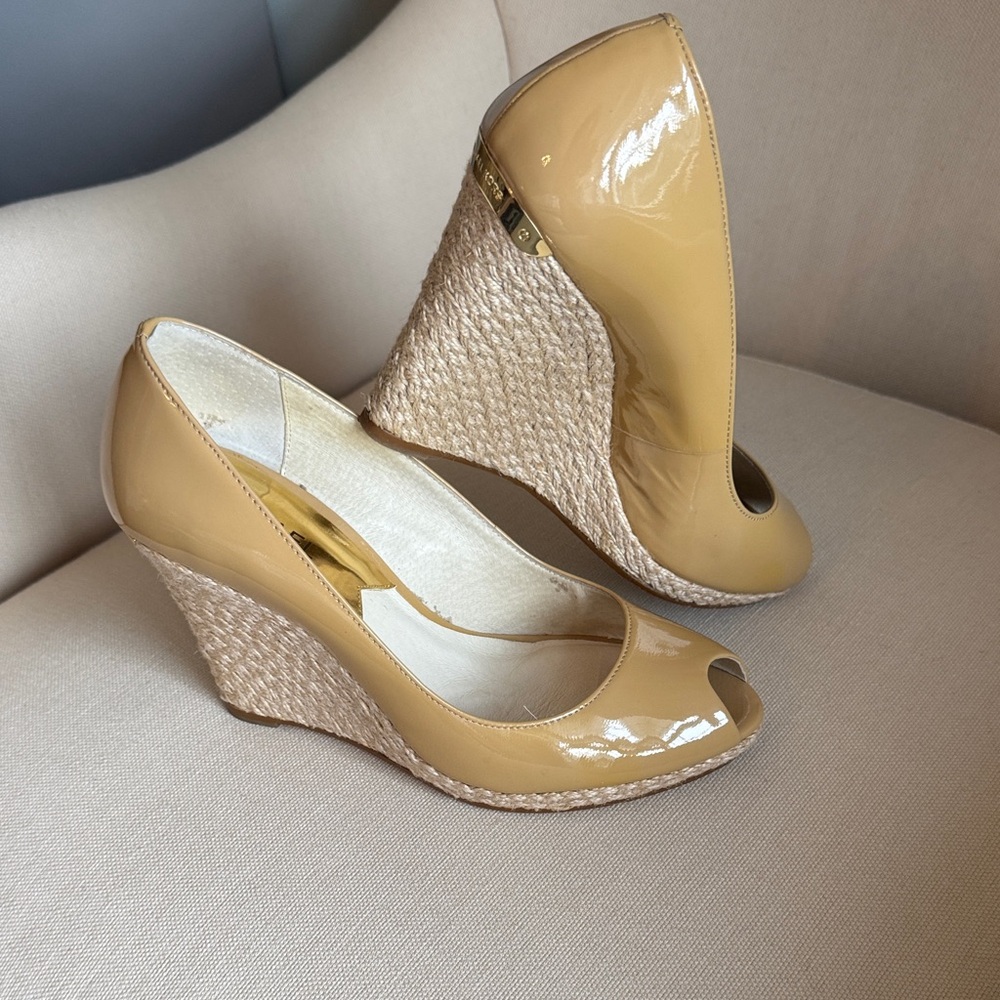 Michael Kors Glossy Beige Wedge Pumps